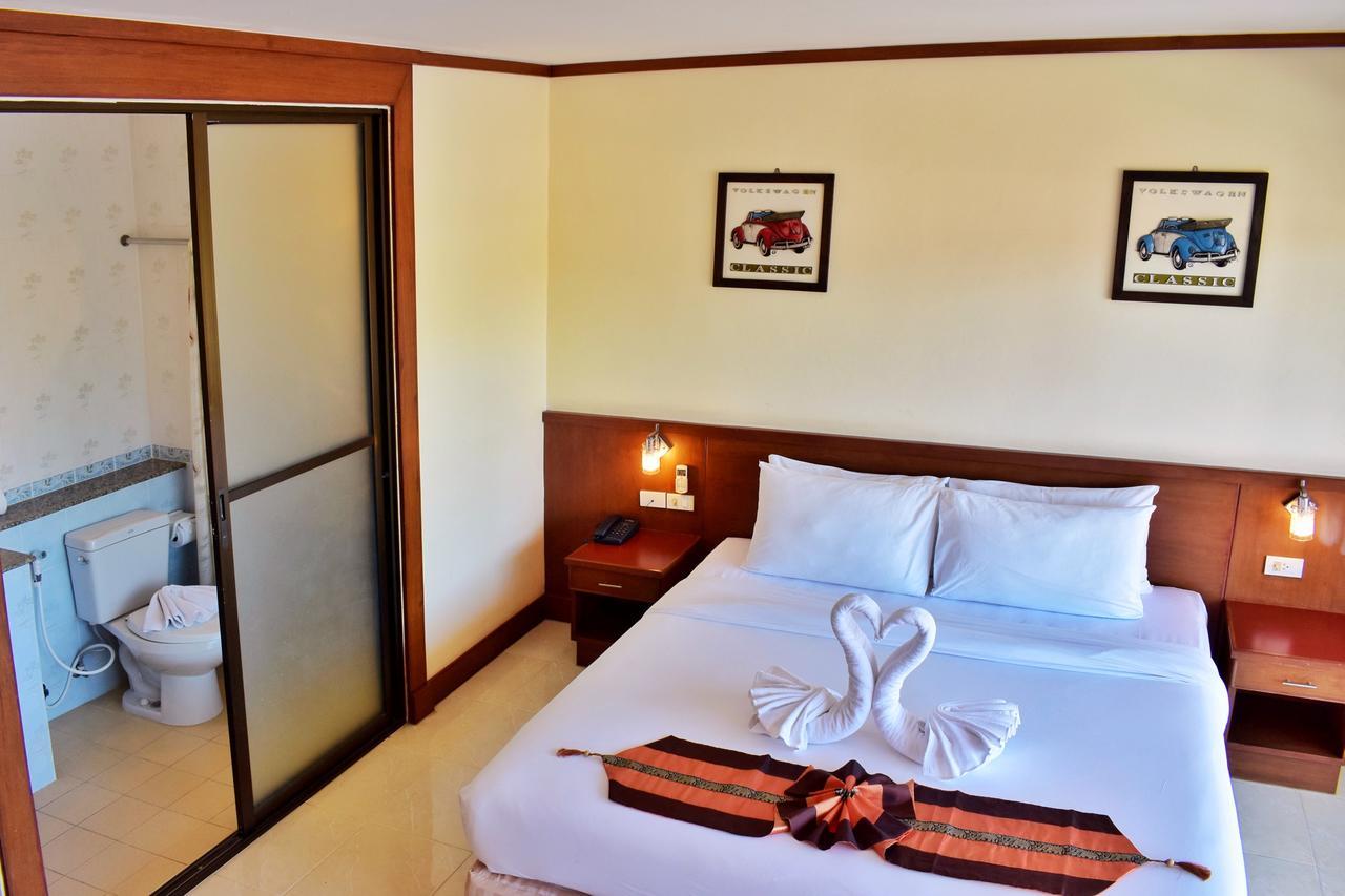 Outdoor Inn Kata Hotel Екстериор снимка