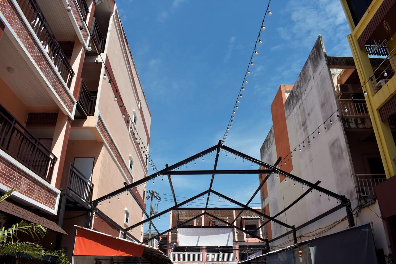 Outdoor Inn Kata Hotel Екстериор снимка