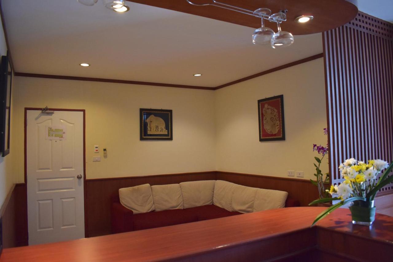 Outdoor Inn Kata Hotel Екстериор снимка